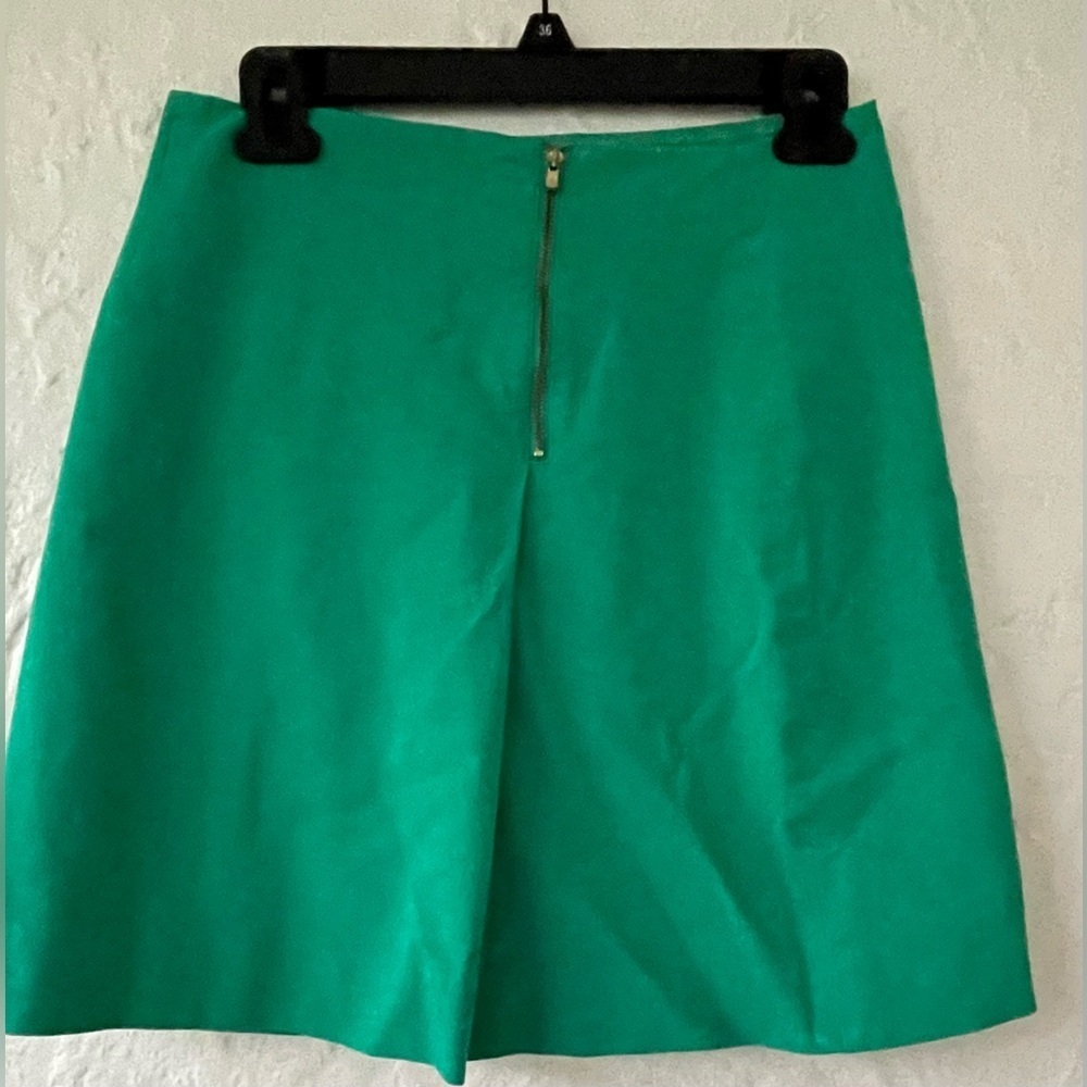 Lily Pulitzer green, cotton blend, zip front, fully lined, pleated mini skirt; 4